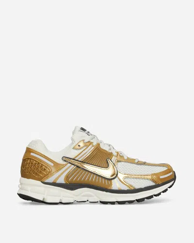 Shop Nike Wmns Zoom Vomero 5 Gold Sneakers Photon Dust / Metallic Gold In Multicolor