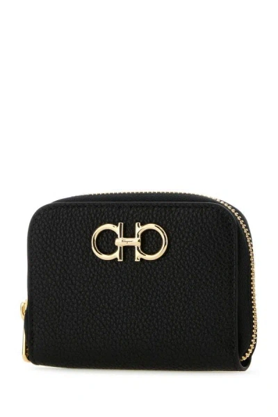 Ferragamo Gancini Zip Cardholder In Calf Leather In Black