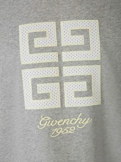 Shop Givenchy Cotton Logo T-shirt In Embroidered Logo On The Front