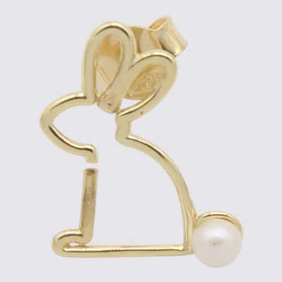 Shop Alíta Alita Gold Tone Conejito Earring In Gold/white