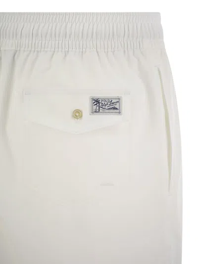 Polo Ralph Lauren Short En Velours Côtelé In White