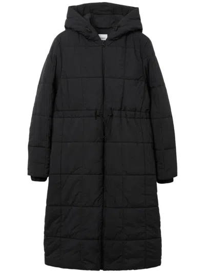 Burberry Quilted Hooded Coat In Black