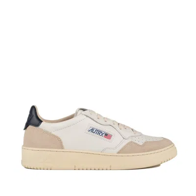 Shop Autry Sneakers Medalist Low In Suede And White Leather Blue Heel
