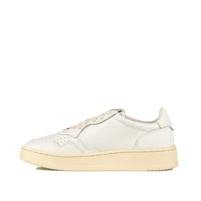 Autry Sneakers In White
