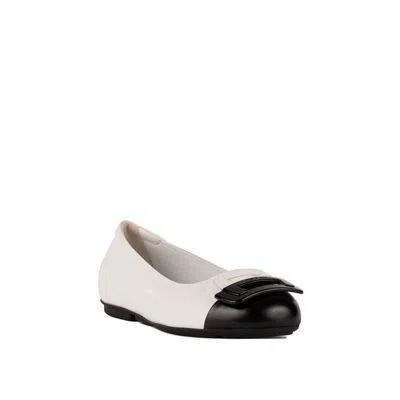 Shop Hogan H661 White Ballet Shoes