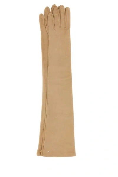Shop Max Mara Woman Beige Leather Amica Gloves In Brown