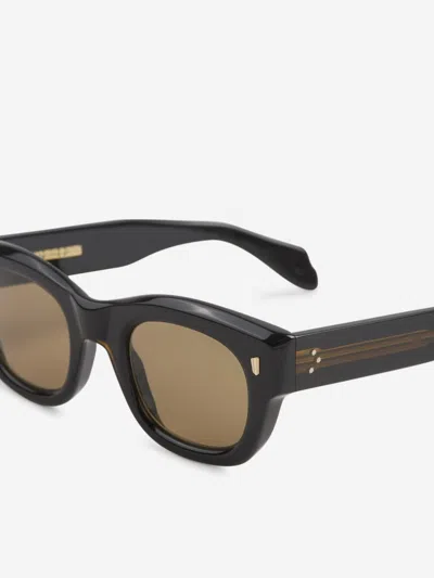 Shop Cutler And Gross Cutler & Gross Oval Sunglasses 9261 In Metal Detail On The Front