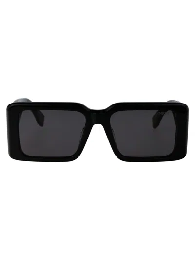 Shop Marcelo Burlon County Of Milan Sunglasses In 1007 Black