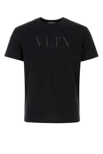 Shop Valentino Garavani T-shirt In Black