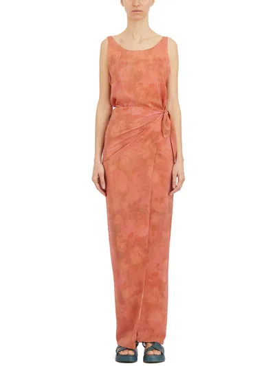 Shop Cortana Luxurious Pink Silk Suit, Perfect For The Ss24 Season