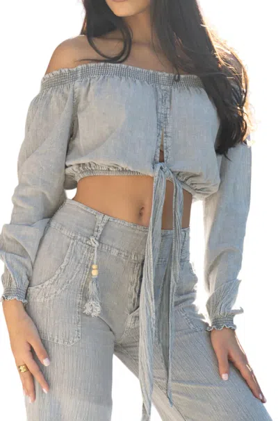 Bianco Liza Long Sleeve Crop Top In Grey In Grey