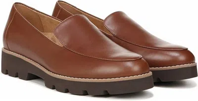 Vionic Kensley Loafer In Brown