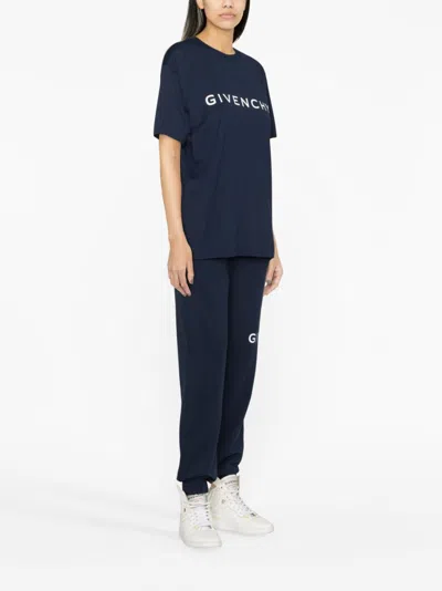 Shop Givenchy Logo Cotton T-shirt In Navy