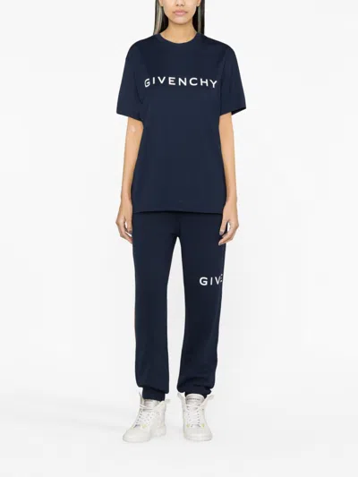 Shop Givenchy Logo Cotton T-shirt In Navy
