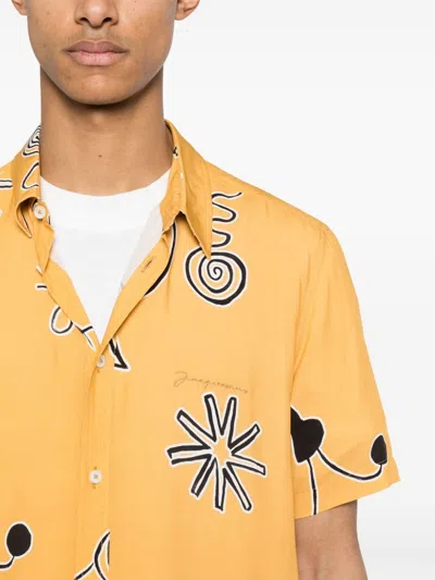 Shop Jacquemus The Arty Spiral Print Ochre Yellow Shirt For Men In Orange