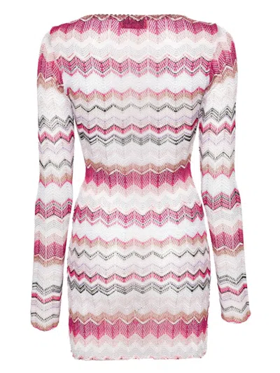 Shop Missoni Signature Zigzag Pattern T-shirt In White And Multicolor For Women In Pink