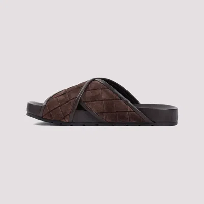 Shop Bottega Veneta Leather And Rubber Slide Sandals For Men In Brown