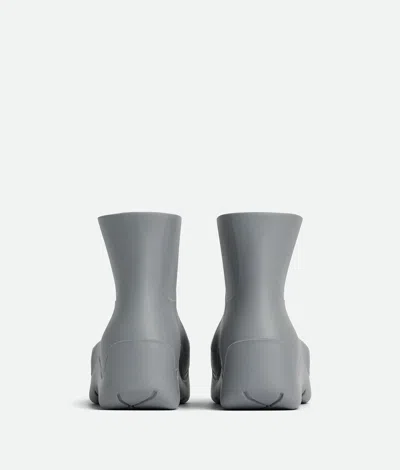 Shop Bottega Veneta Womens Grey Rubber Puddle Boots With 5.5cm Heel For Fw23 In Gray