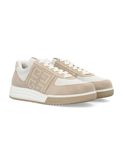 Shop Givenchy Men's G4 Low Sneaker In Beige And White For Ss24 In Beige/white
