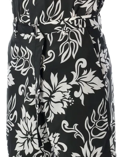 Shop Sacai Men's Floral Print Shorts For Ss24 In Black