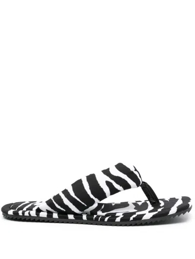 Shop Attico Indie Zebra Print Flat Thongs In Black