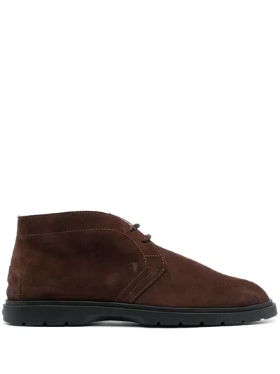 Shop Tod's Contemporary Smooth Leather Lace-up Desert Boots For Men In Brown