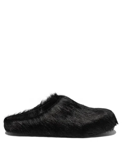 Marni Sabot Fussbett In Vitello A Pelo Lungo Nero