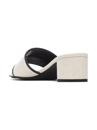 Givenchy Pumps In Natbeige