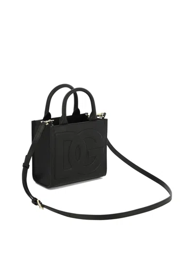 Shop Dolce & Gabbana Dg Daily Shoulder Bags Black