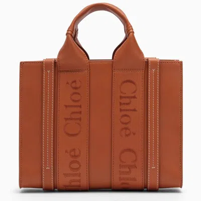 Shop Chloé Chloe Small Woody Caramel Shopping Bag Women In Brown
