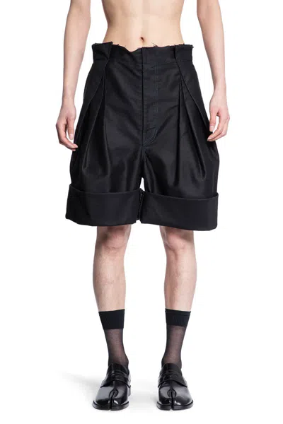 Shop Maison Margiela Shorts In Black