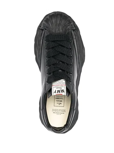 Miharayasuhiro Maison Mihara Yasuhiro Blakey Leather Low-top Sneakers In Black