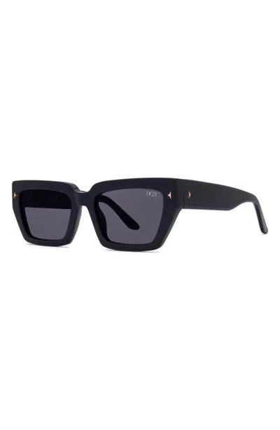 Dezi Switch 55mm Square Sunglasses In Black/dark Smoke