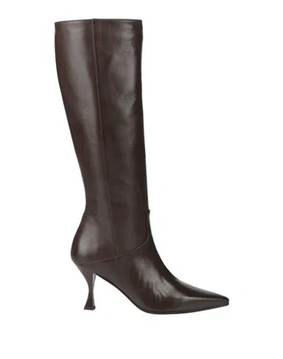 The Seller Woman Boot Dark Brown Size 8 Leather In Brown