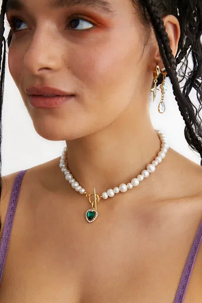 Velvet Luna Milena Freshwater Pearl Heart Necklace In Green, Women's At Urban Outfitters In Gray