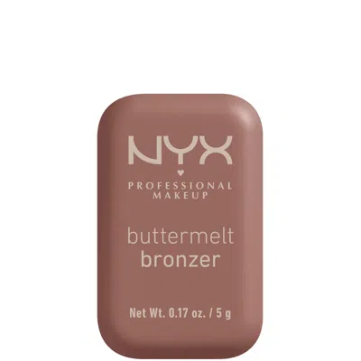 NYX PROFESSIONAL MAKEUP BUTTERMELT POWDER BRONZER 12H WEAR FADE & TRANSFER RESISTANT (VARIOUS SHADES) - BUTTA BISCUIT 