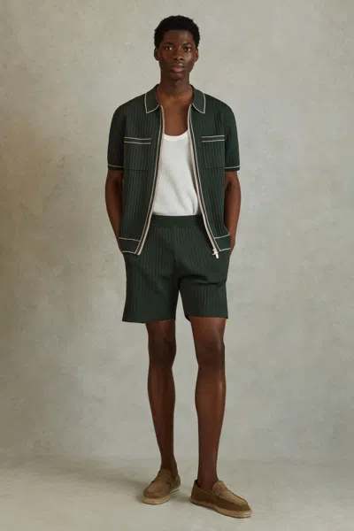 Reiss Dark Green Etienne Ribbed Elasticated Waist Shorts In Dark Green