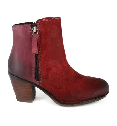 Roan Lina Bootie In Burgundy In White