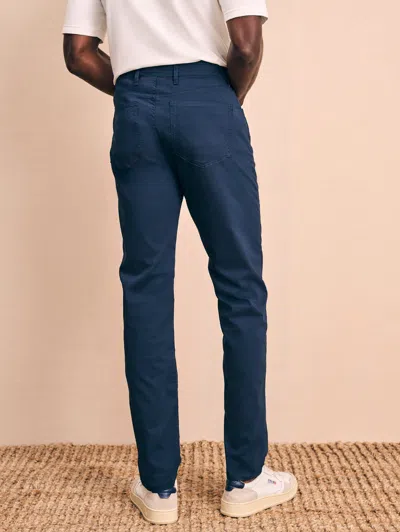 Faherty Movement&trade; 5-pocket Pants (mm Test) In Navy