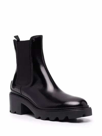 Tod's Boots In Black