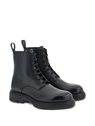 Ferragamo Short Boots With Lace On The Front In Black