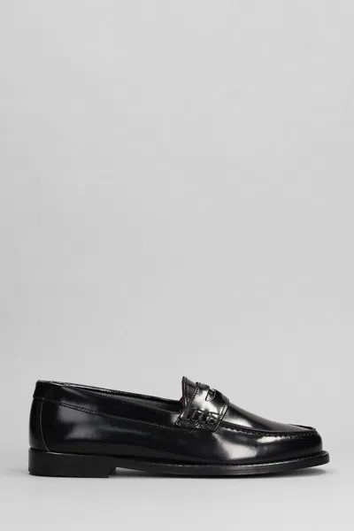 Shop Veni Agata Loafers In Black