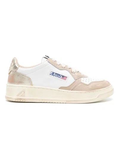 Autry Medalist Low Super Vintage Sneakers In Pink