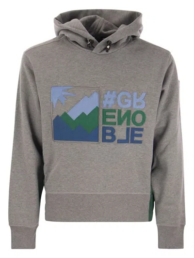 Moncler Men's Logo-printed Hoodie In Grey