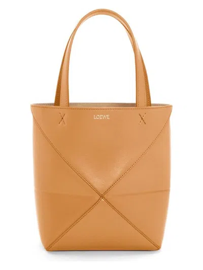 Loewe Puzzle Fold Medium Tote Bag In Shiny Leather In Warmdesert