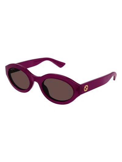 Gucci Gg Plastic Oval Sunglasses In Fuchsia