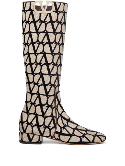 Valentino Toile Iconographe Vlogo Type Boots In Naturale,nero,fondant