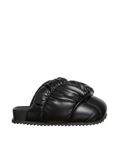 Yume Yume Padded Slip-on Mules In Black