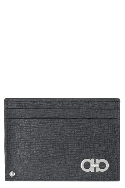 Ferragamo Men's Gancini Leather Card Holder In Black