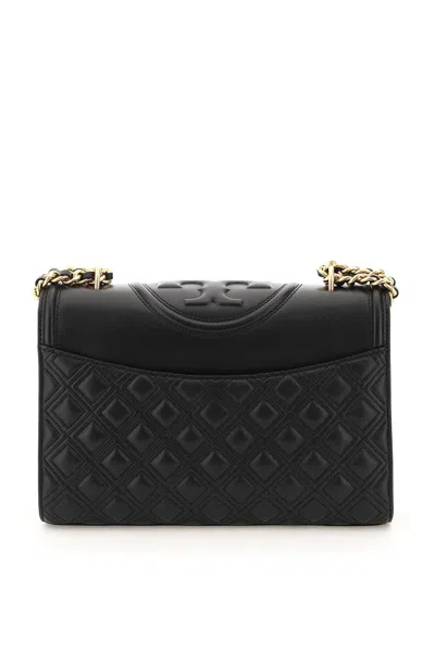 Shop Tory Burch Fleming Convertible Shoulder Bag In 黑色的